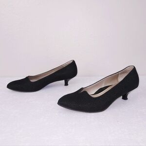 BeautiFeel Mystique Kitten Heel Pumps Black Linear Suede EU 39